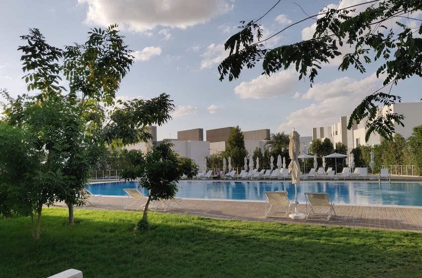 wadi-qortuba-compound-riyadh-pool