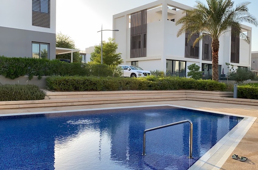 wadi-qortuba-compound-swimmingpool-family